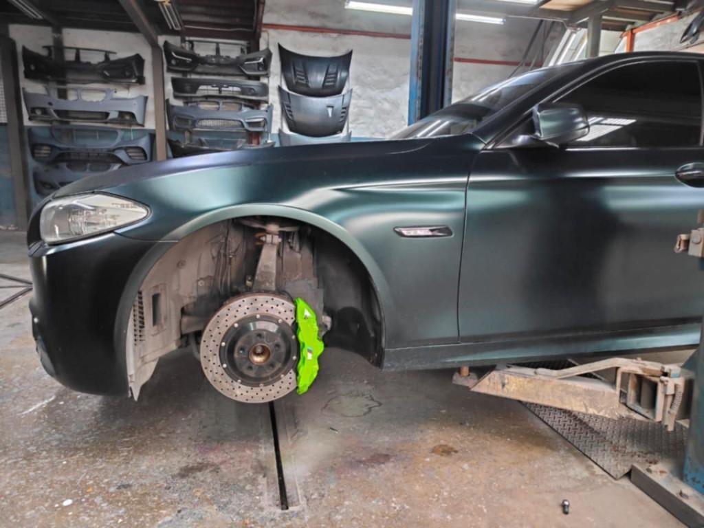 BMW F10 RKP front lip in Simpang - Image 6