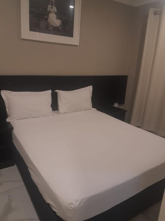 Cheapest Guest House Near Me In Roodepoort.+27730450058 in South Africa - Image 2