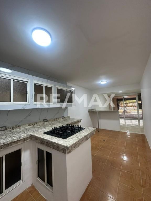 Casa en Venta Av. Principal, Remax Millenium en Maracaibo - Imagen 4