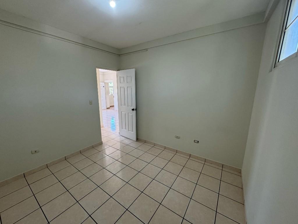 SE ALQUILA APARTAMENTO CONDOMINIO VITTORIA METROPOLIS, PRIVADO en Cuscatancingo - Imagen 2