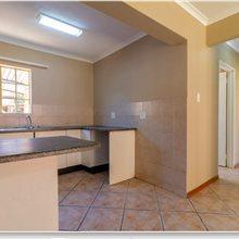 Northgate Flat for Rent in Randburg - Image 3