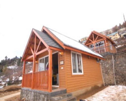 Hotels In Auli | The Auli Meadows in India - Image 2