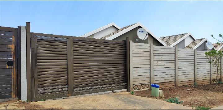 Palm Ridge Bank Repossessed Property on sale in Germiston - Image 2