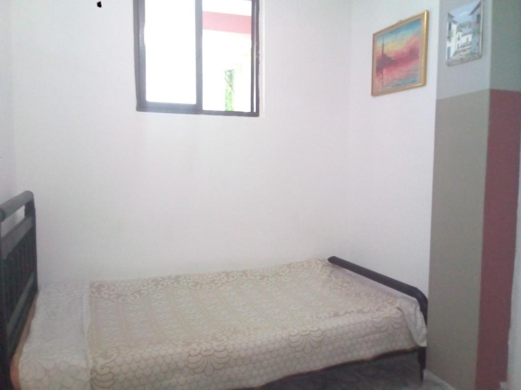 SE RENTA HABITACIÓN A PERSONA SOLA en Dos Quebradas - Imagen 2