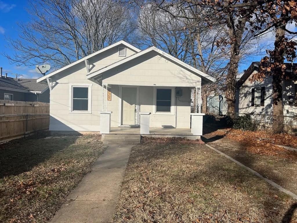 House for Rent in Springfield, Missouri, Ref# 202083975 in Springfield - Image 1