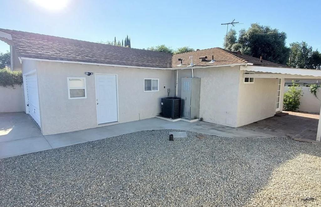 House for Rent in Rancho Cucamonga, California, Ref# 202063178 in Upland - Image 1