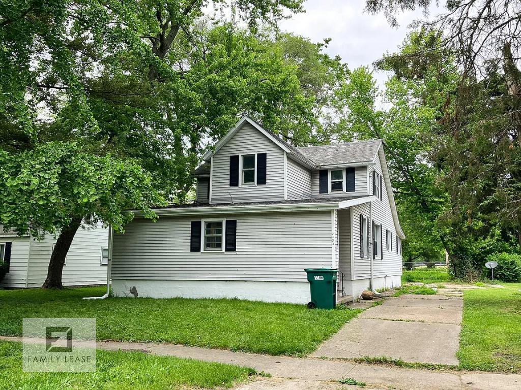 House for Rent in Decatur, Illinois, Ref# 202057900 in Decatur - Image 1