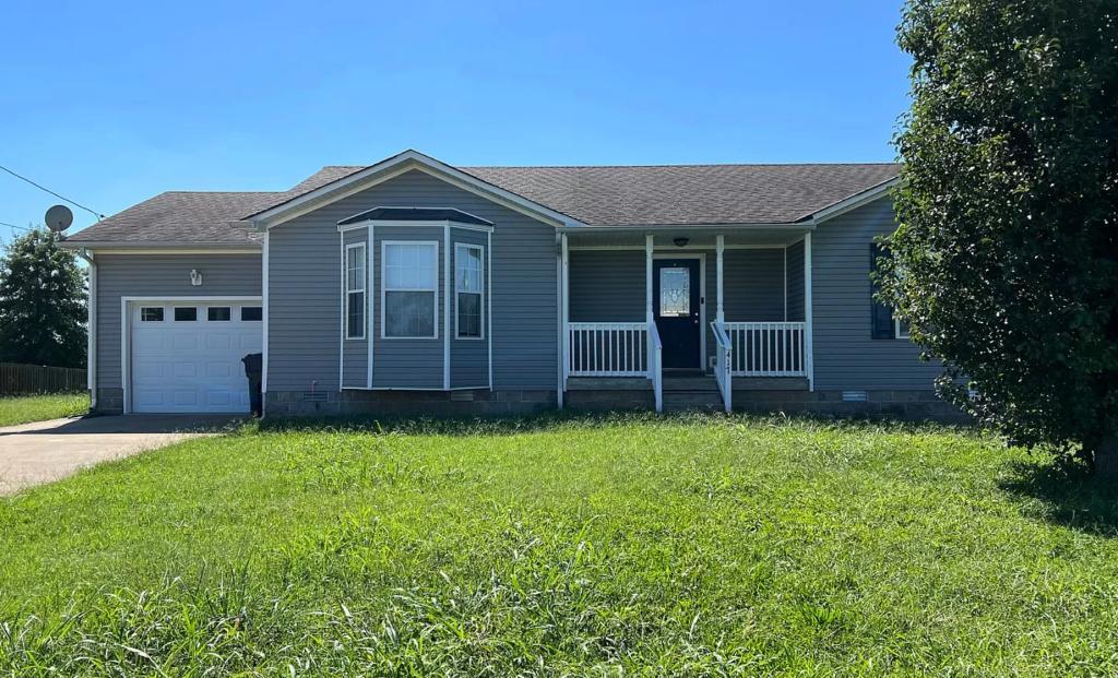 House for Rent in Oak Grove, Kentucky, Ref# 202055554 in Jackson - Image 1