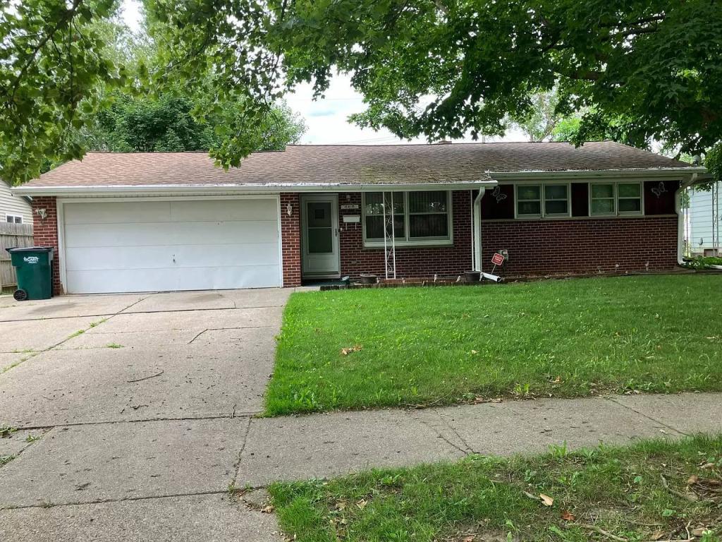 House for Rent in Lansing, Michigan, Ref# 202054762 in Lansing - Image 1
