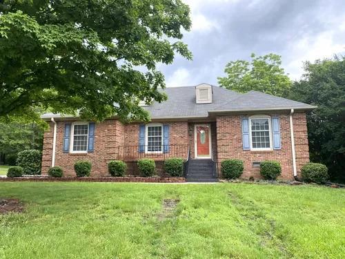 House for Rent in Burlington, North Carolina, Ref# 202052690 in Burlington - Image 1