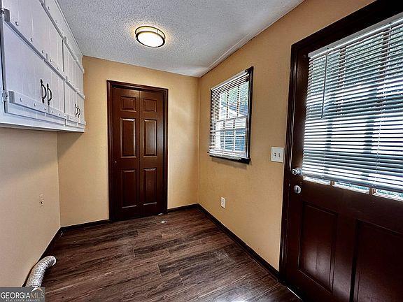 House for Rent in Powder Springs, Georgia, Ref# 202045970 in Brookhaven - Image 1