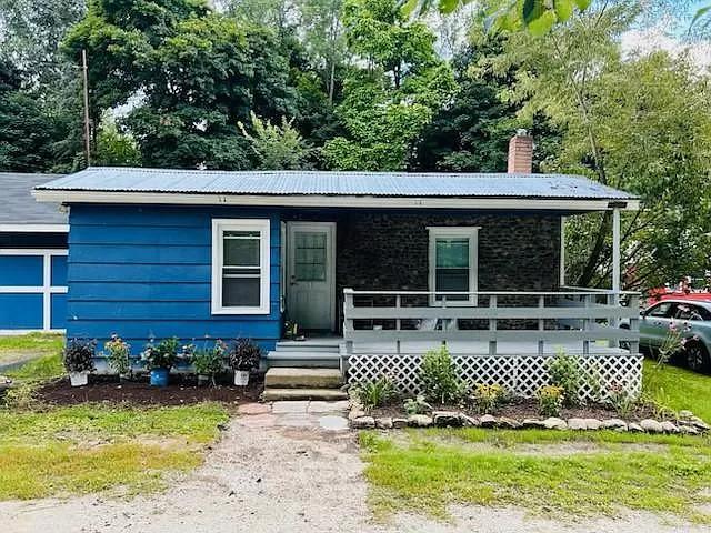 House for Rent in South Burlington, Vermont, Ref# 202041340 in Burlington - Image 1