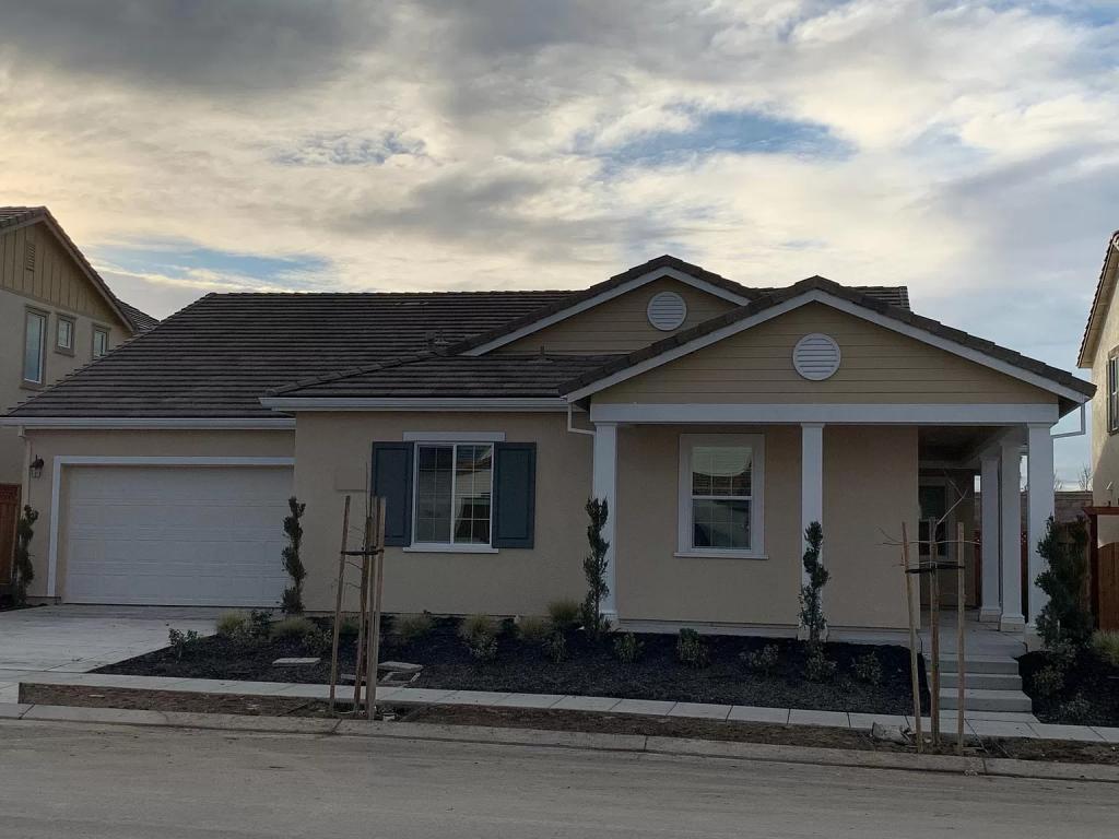 House for Rent in Mountain Ranch, California, Ref# 202040871 in Lodi - Image 1