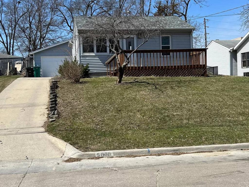 House for Rent in Des Moines, Iowa, Ref# 202038673 in Des Moines - Image 1
