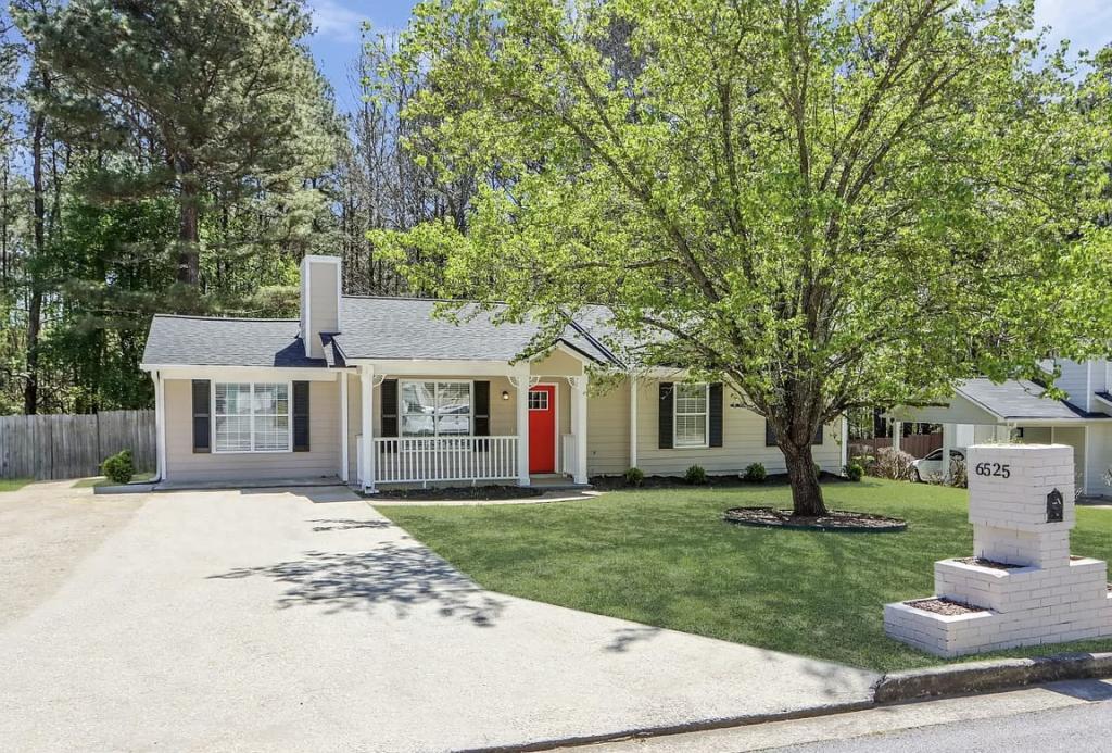 House for Rent in Atlanta, Georgia, Ref# 202033644 in Atlanta - Image 1