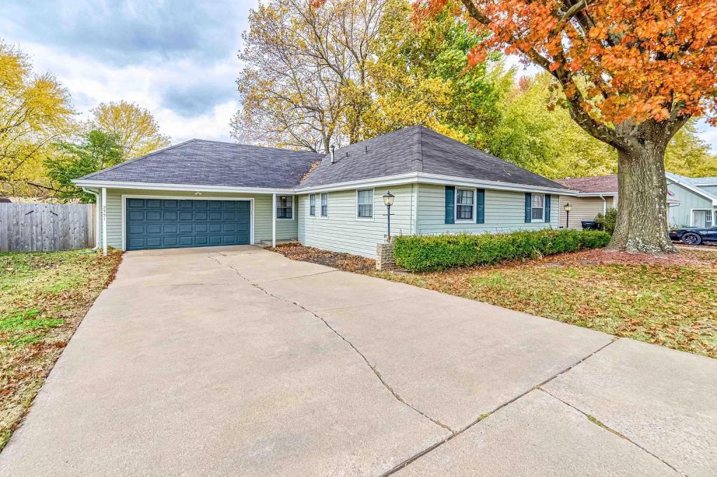 House for Rent in Springfield, Missouri, Ref# 202025146 in Springfield - Image 1