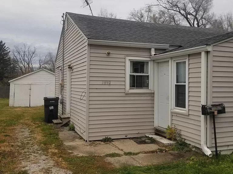 House for Rent in Decatur, Illinois, Ref# 202021728 in Decatur - Image 1