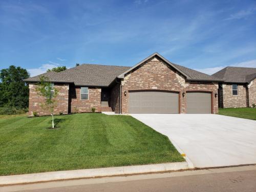 House for Rent in Springfield, Missouri, Ref# 202021705 in Springfield - Image 1