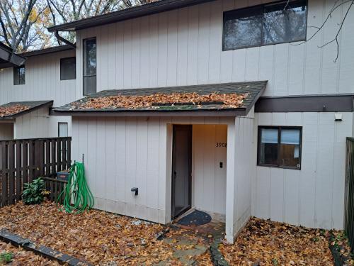 House for Rent in Raleigh, North Carolina, Ref# 202021143 in Raleigh - Image 1