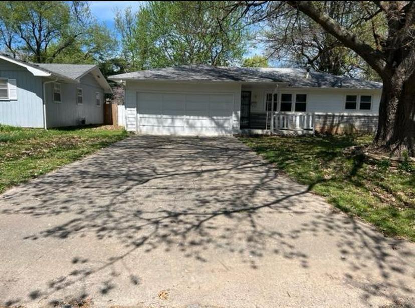 House for Rent in Springfield, Missouri, Ref# 202019185 in Springfield - Image 1