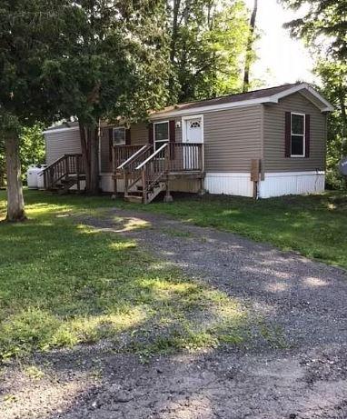 House for Rent in South Royalton, Vermont, Ref# 202016695 in Burlington - Image 1