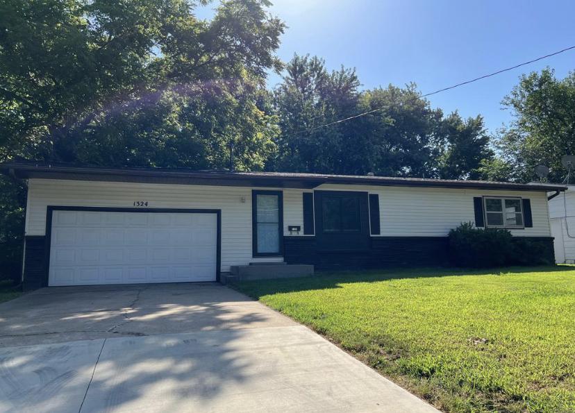 House for Rent in Springfield, Missouri, Ref# 202009202 in Springfield - Image 1