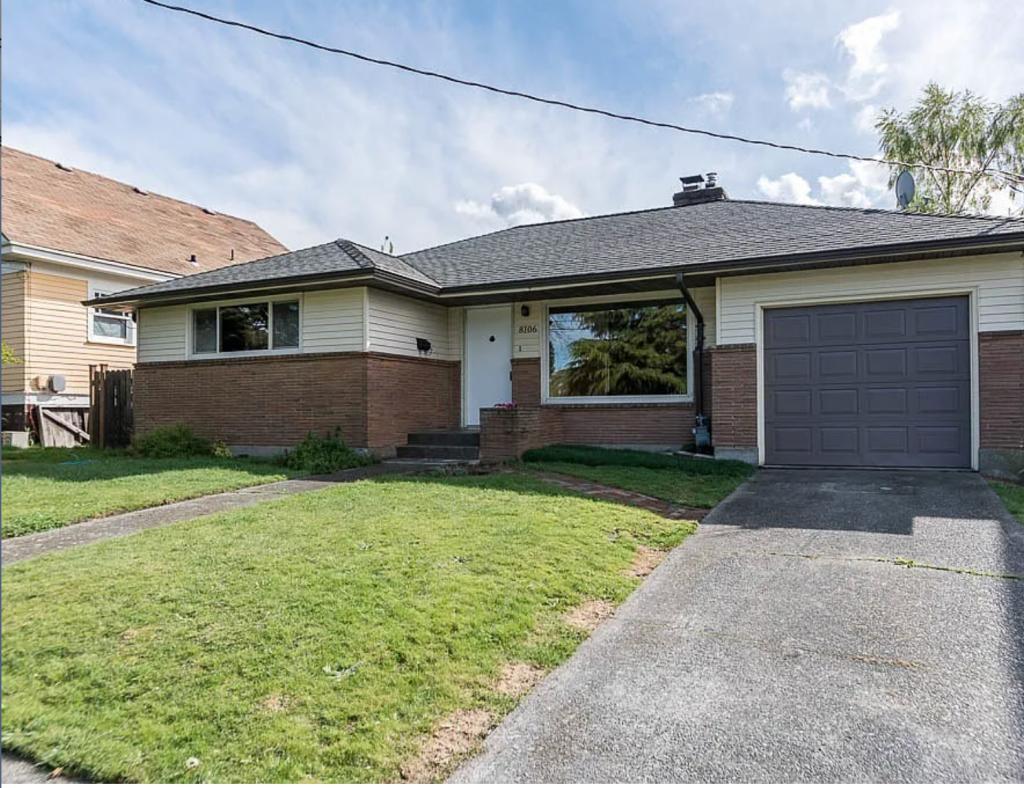 House for Rent in Seattle, Washington, Ref# 202009395 in Renton - Image 1