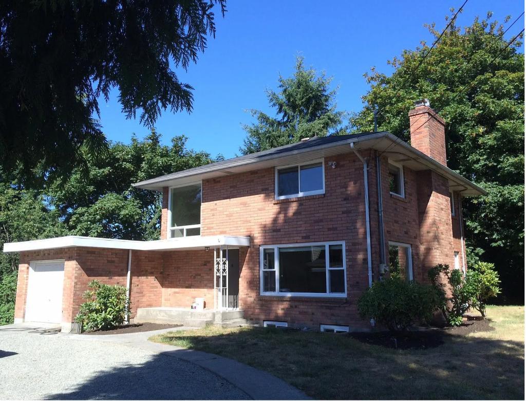 House for Rent in Renton, Washington, Ref# 202007942 in Renton - Image 1