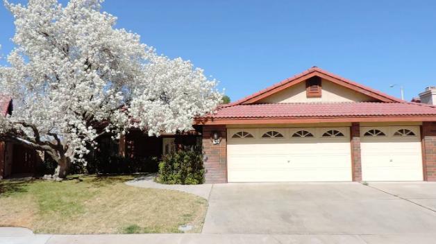 House for Rent in Ridgecrest, California, Ref# 202006900 in Lancaster - Image 1