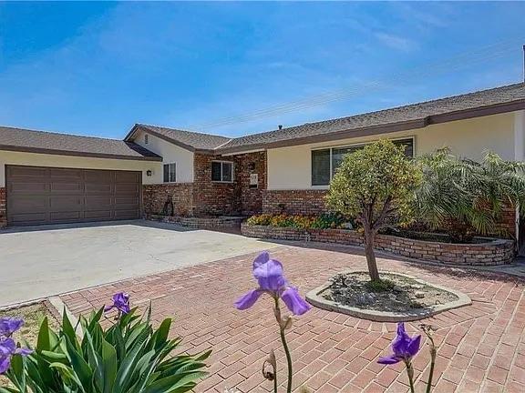 House for Rent in Riverside, California, Ref# 202000790 in Riverside - Image 1