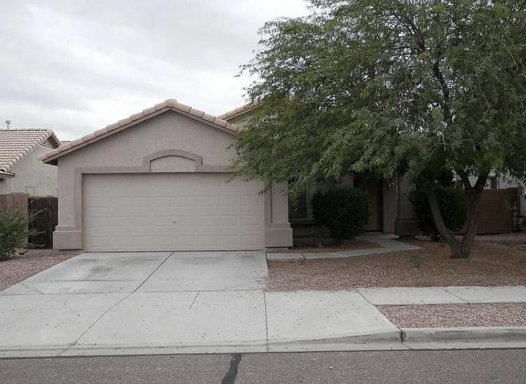 House for Rent in Goodyear, Arizona, Ref# 201993988 in Avondale - Image 1