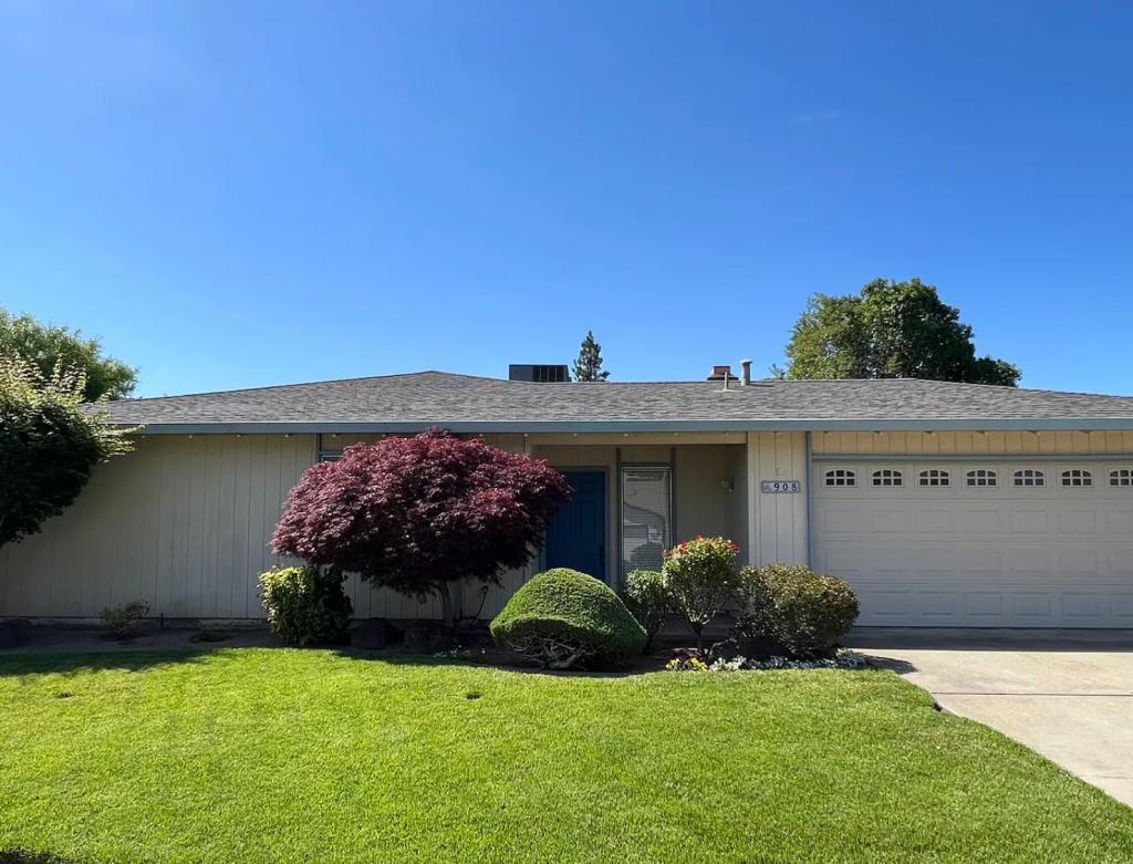 House for Rent in Lodi, California, Ref# 201991386 in Lodi - Image 1