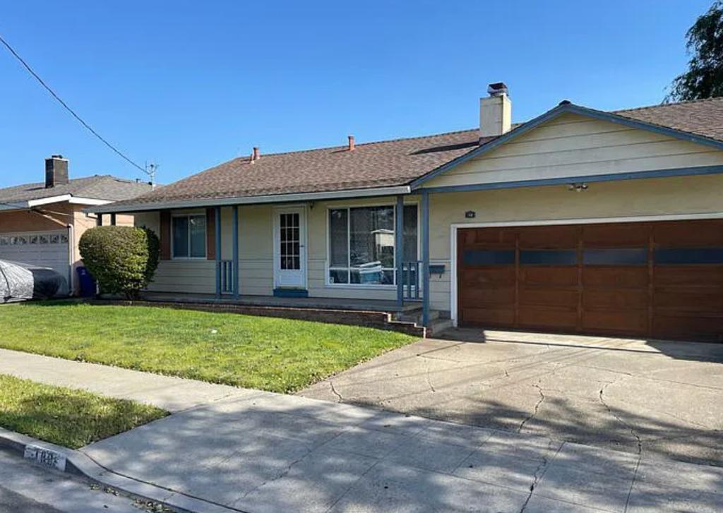 House for Rent in Hayward, California, Ref# 201988853 in Hayward - Image 1
