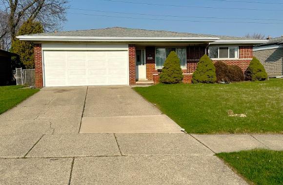 House for Rent in Warren, Michigan, Ref# 201987220 in Erie - Image 1