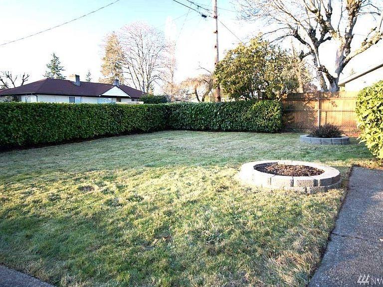 House for Rent in Renton, Washington, Ref# 201876243 in Renton - Image 1