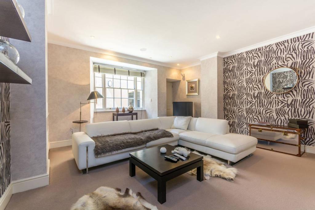 Apartment for Rent in Forfar, Angus, Ref# 201874555 in Forfar - Image 1