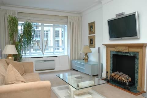 Apartment for Rent in Oakham, Rutland, Ref# 201826377 in Oakham - Image 1