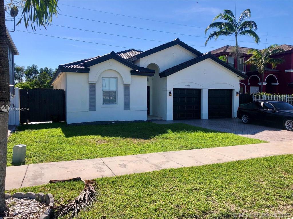 House for Rent in Miami, Florida, Ref# 201792349 in Miami - Image 1