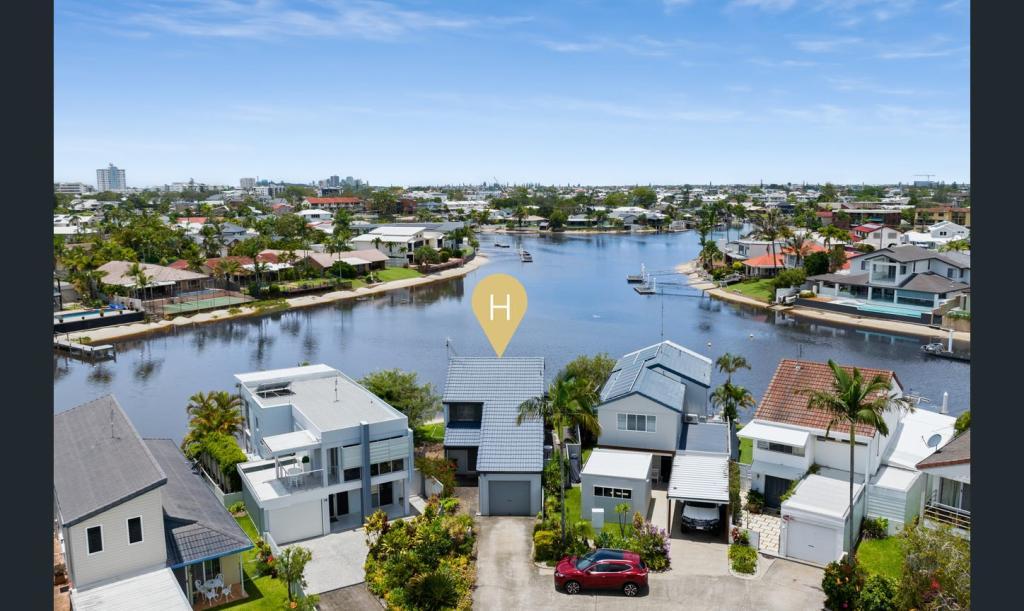 House for Rent in Mooloolaba, Queensland, Ref# 202051355 in Coolum Beach - Image 1