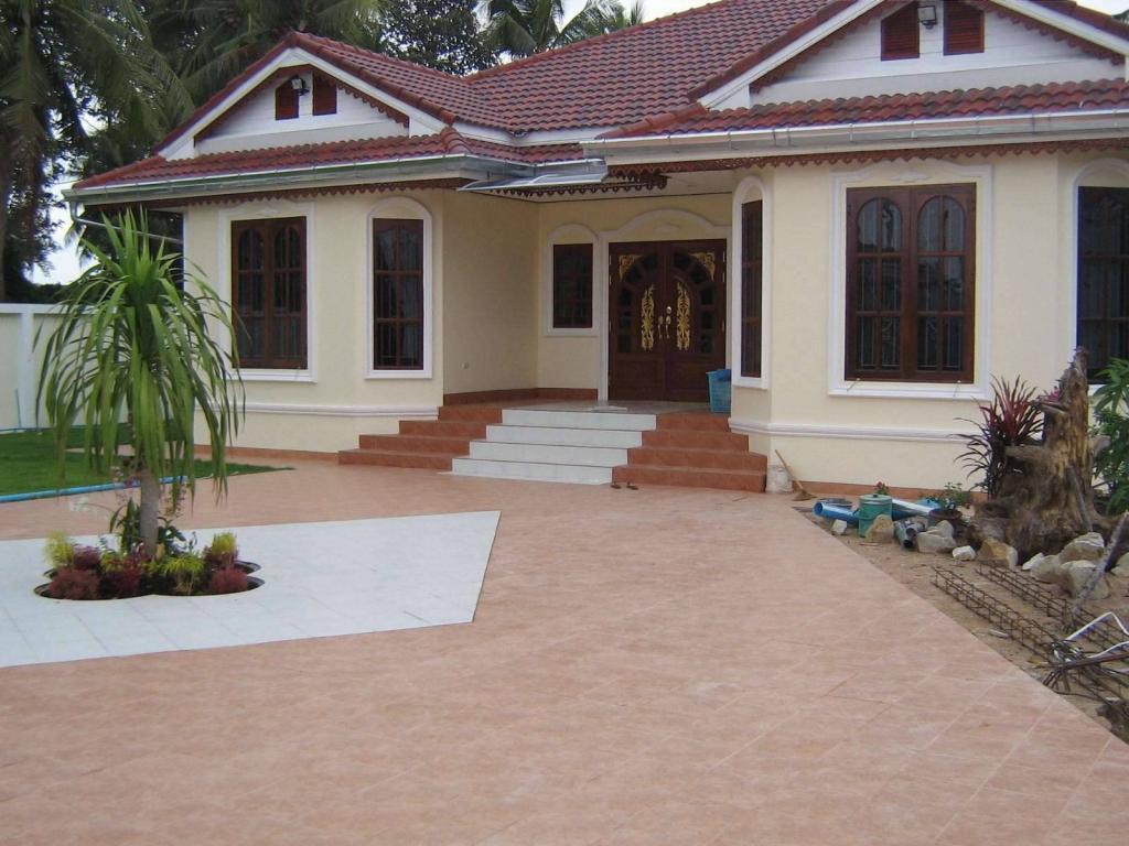 House for Sale in Bang Lamung, Chon Buri, Ref# 488648 in Laem Chabang - Image 1