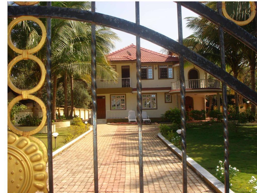 Apartment for Rent in Varca - South Goa, Goa, Ref# 374827 in Colva - Image 1