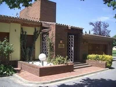 Villa for Rent in Figueres, Cataluna, Ref# 363953 en Figueras - Imagen 1