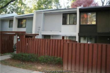 House for Rent in Reston, Virginia, Ref# 39356 in Centreville - Image 1