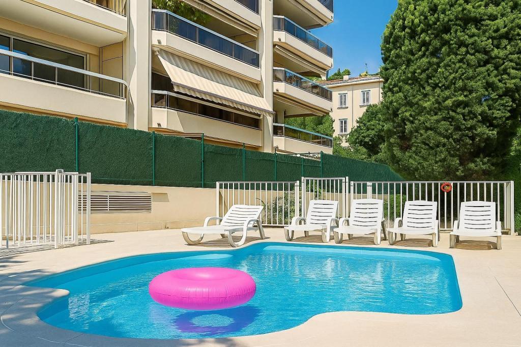 LOCATION A L'ANNEE à Cannes - Photo 1
