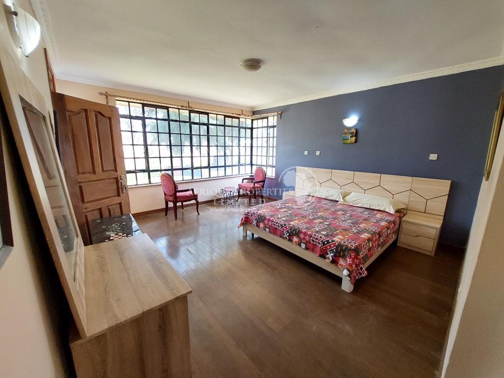5 Bedroom Fully Furnished House + DSQ For Rent in Runda Estate in Kenya - Image 18