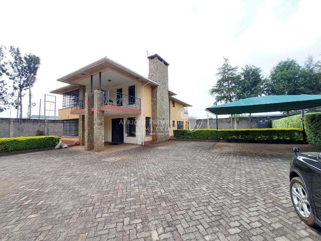 5 Bedroom Fully Furnished House + DSQ For Rent in Runda Estate in Kenya - Image 2