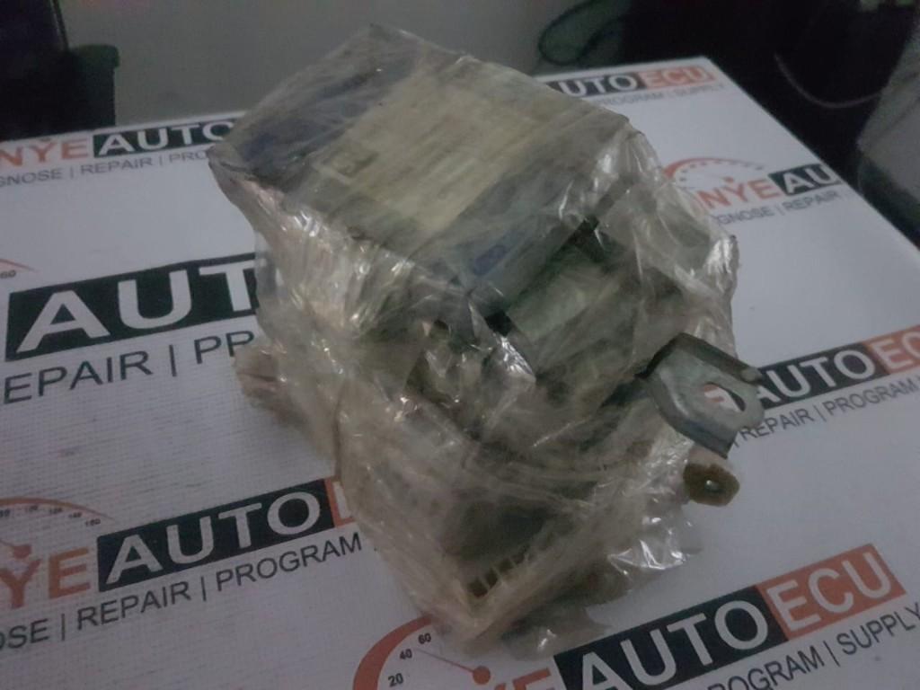 Toyota/Lexus Clearance Warning Module Complete Set in Bedfordview - Image 1