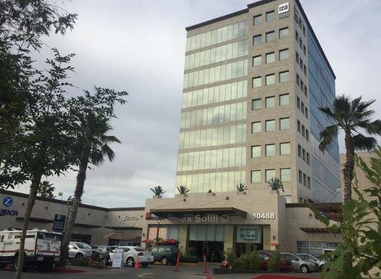 OFICINAS Y LOCAL EN RENTA EN TORRE PLATINO en Tijuana - Imagen 1