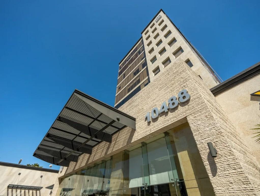 OFICINAS Y LOCAL EN RENTA EN TORRE PLATINO en Tijuana - Imagen 2
