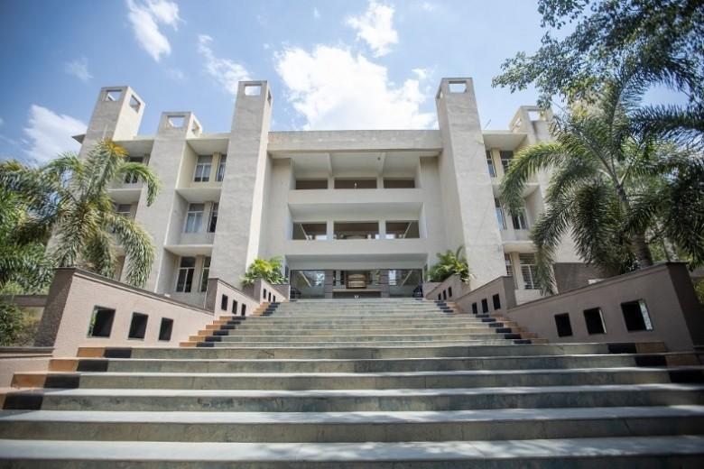Explore Computer Science and Engineering (AI & ML) in Hyderabad in Secunderābād - Image 1